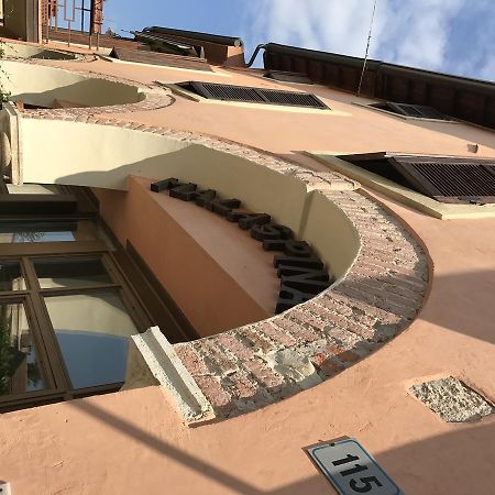 Boutique Hotel Corte Malaspina كاستلْنْيوفو ديل غارد المظهر الخارجي الصورة