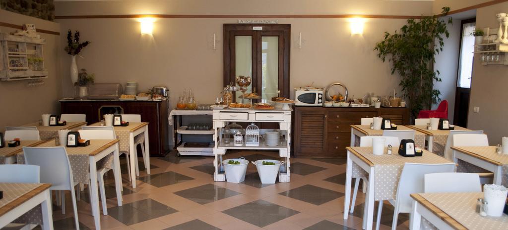 Boutique Hotel Corte Malaspina كاستلْنْيوفو ديل غارد المظهر الخارجي الصورة